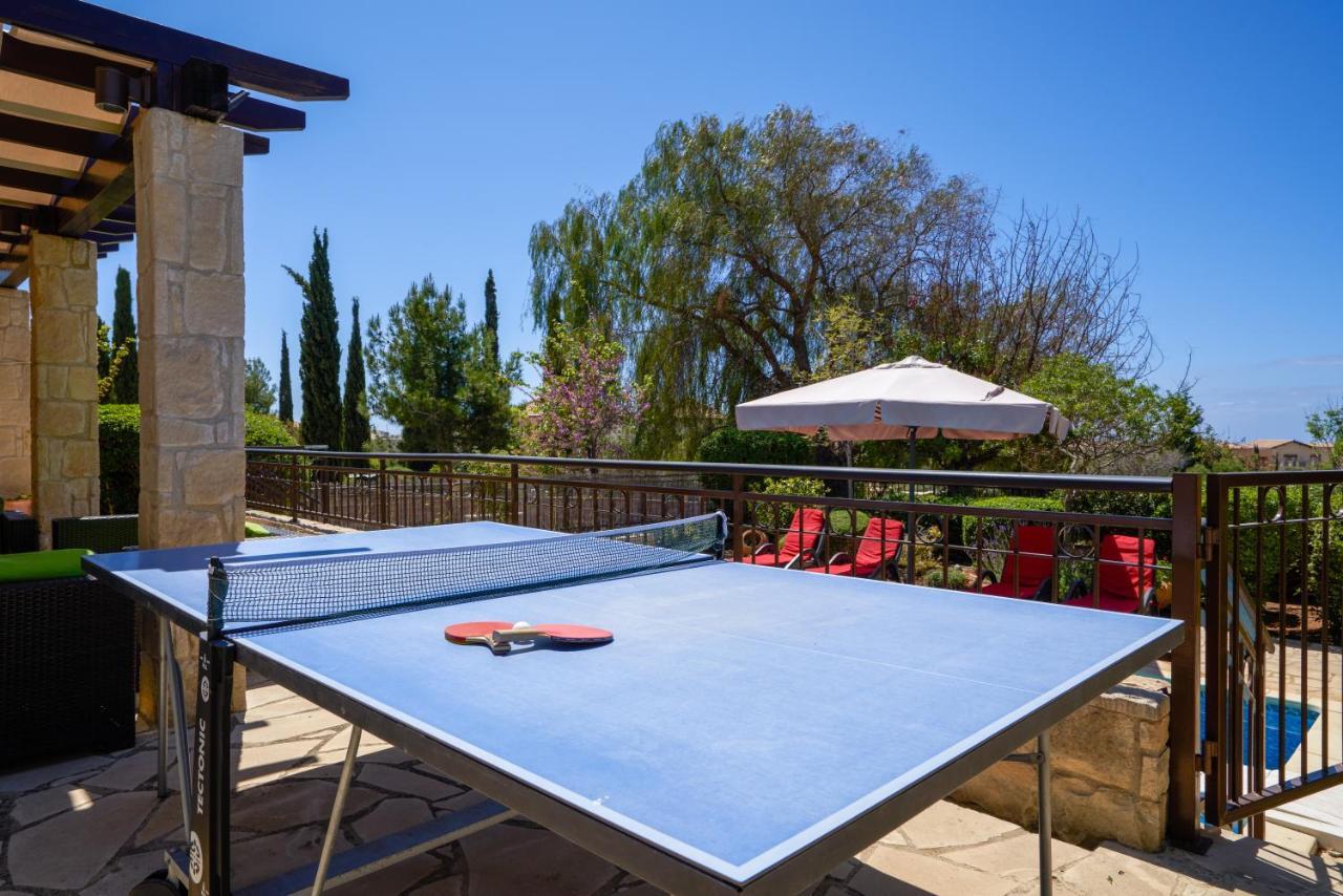 3 Bedroom Villa Madelini With Private Pool, Aphrodite Hills Resort Kouklia Exterior photo
